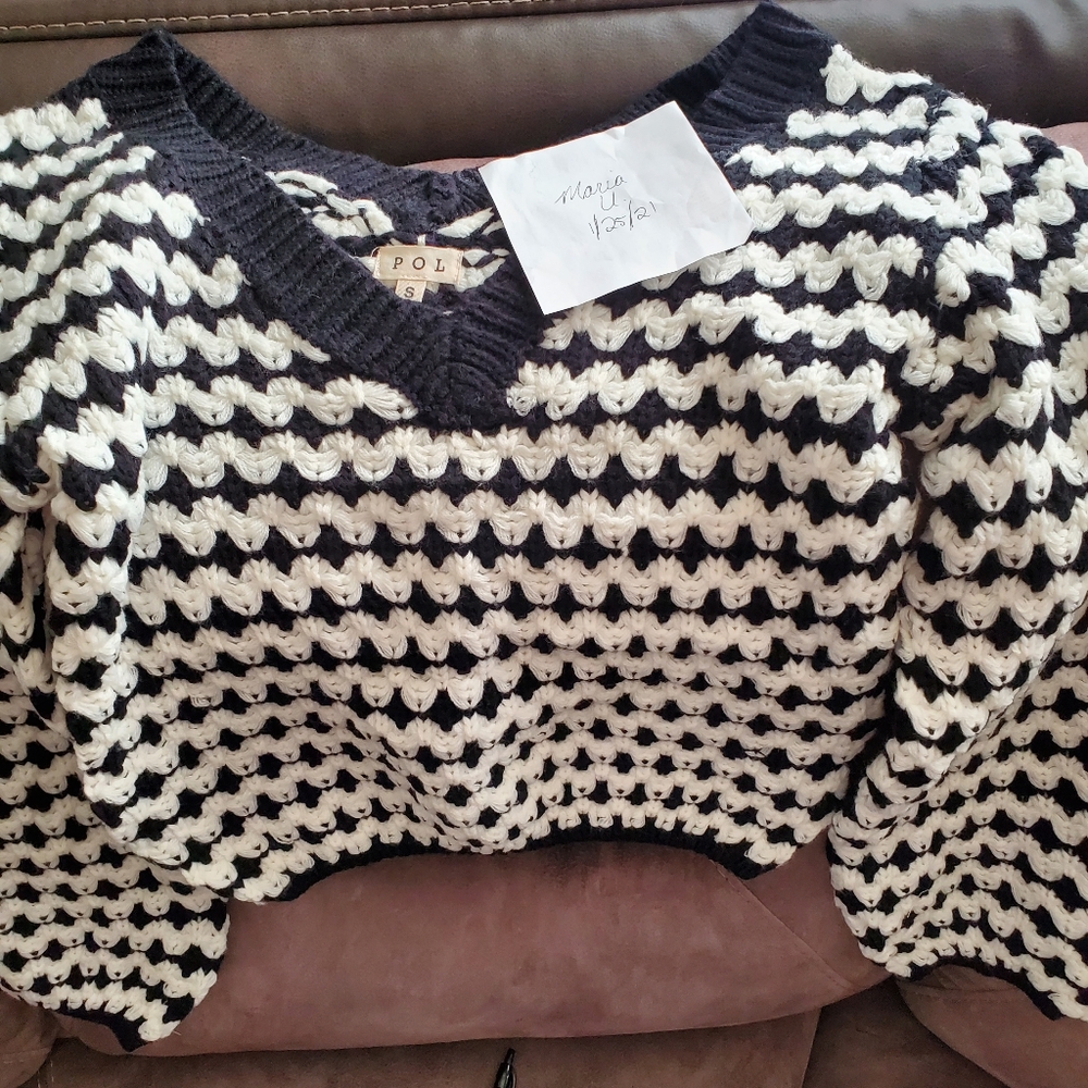 POL Sweater - Picture 2 of 3